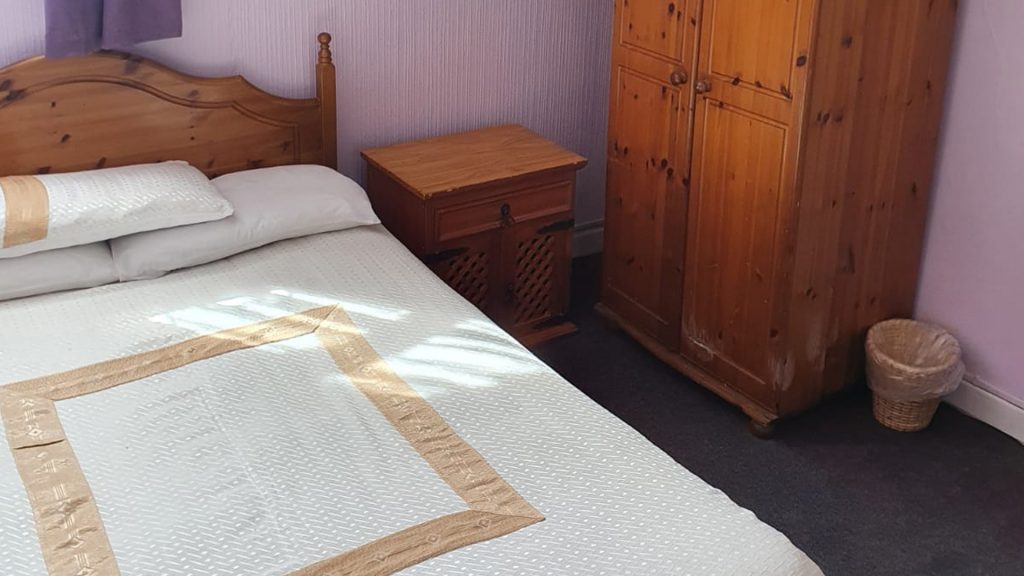 Station View Tavern - Double Room